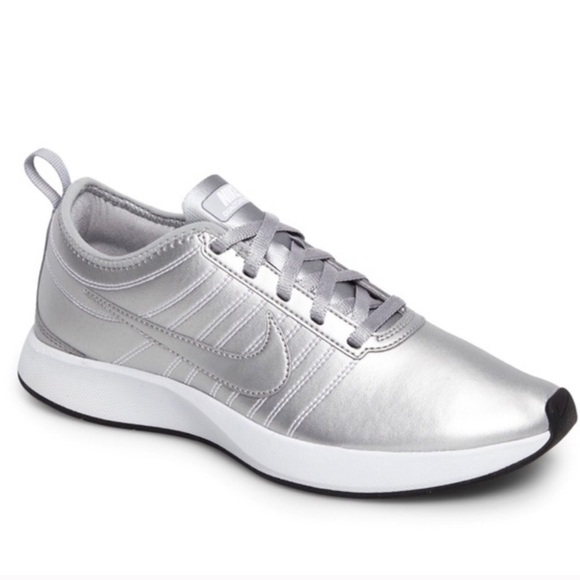 silver shoes size 10